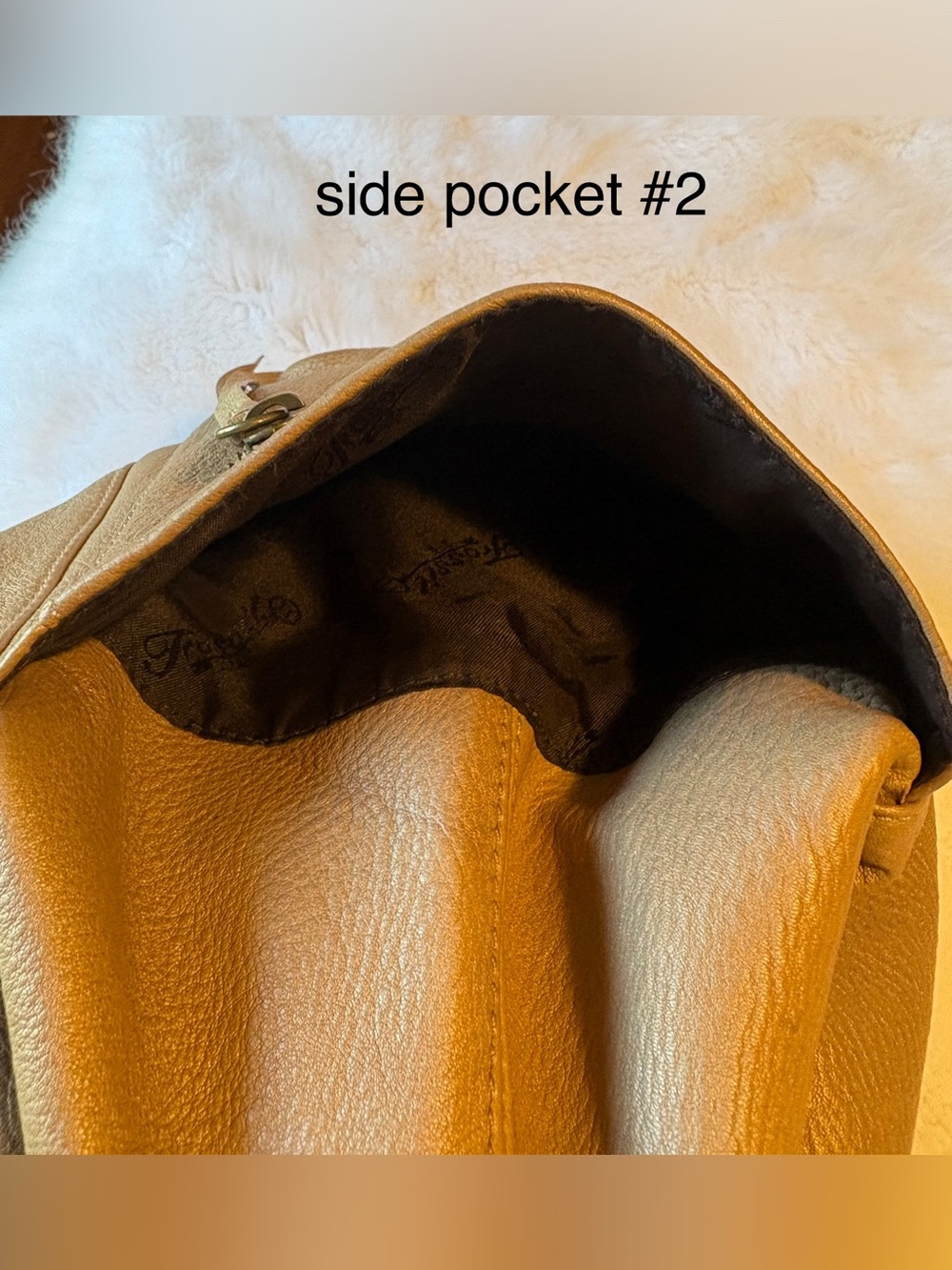 Very Cool Tan Leather Fossil Hobo Bag - Picture 11 of 11